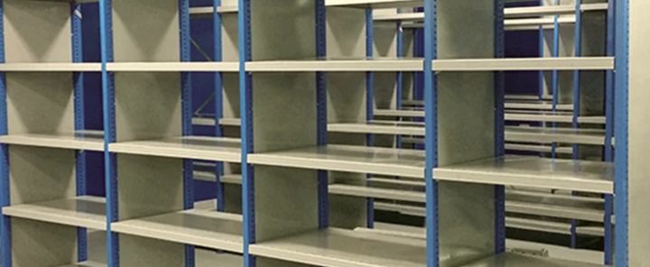 Bolt free Shelving at the Driftwood.ae