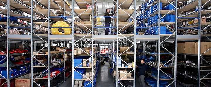 custom storage solutions in dubai